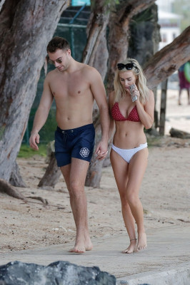 photo 16 in Laura gallery [id1127280] 2018-12-28 00:00:00