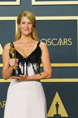 Laura Dern - 92nd Annual Academy Awards in Los Angeles (Press Room) / 09.02.2020