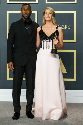 Laura Dern - 92nd Annual Academy Awards in Los Angeles (Press Room) / 09.02.2020
