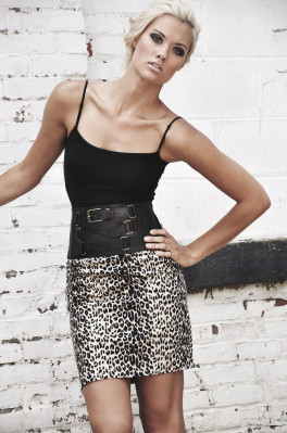 Laura James pic #792442