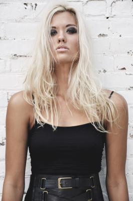 Laura James pic #792441
