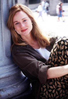 Laura Linney pic #210892