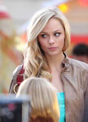 photo 23 in Laura Vandervoort gallery [id542624] 2012-07-31 00:00:00