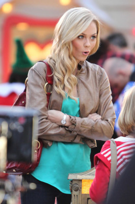 photo 22 in Laura Vandervoort gallery [id542625] 2012-07-31 00:00:00