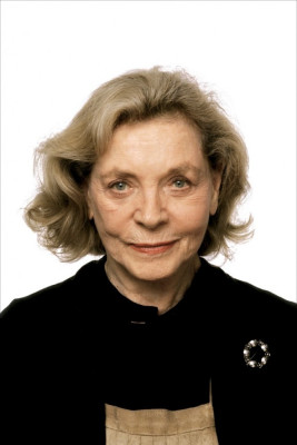 Lauren Bacall pic #373092