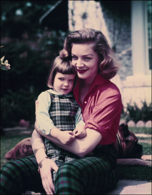 Lauren Bacall pic #386818