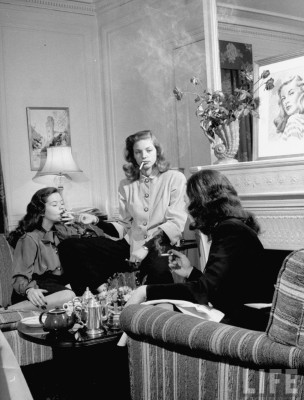 Lauren Bacall pic #392209