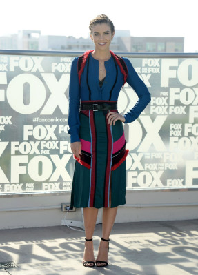 Lauren Cohan pic #901262