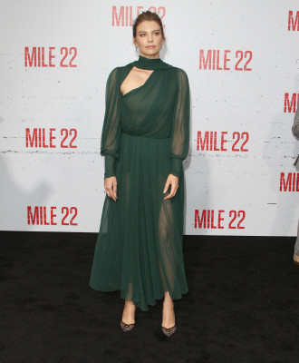 Lauren Cohan-Mile 22 Premiere in LA
