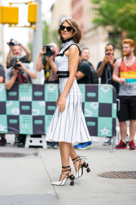 Lauren Cohan pic #1090686