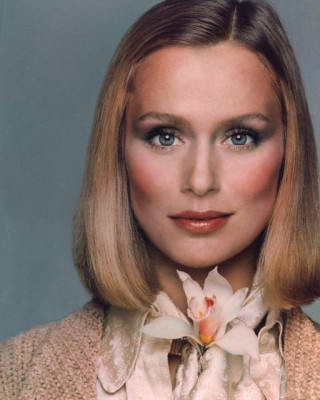 Lauren Hutton pic #339862