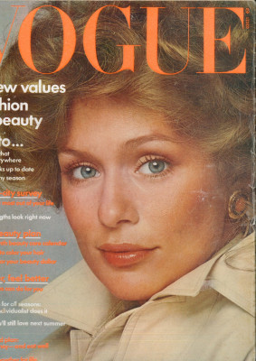Lauren Hutton pic #397582