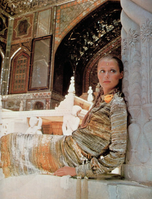 Lauren Hutton pic #386766