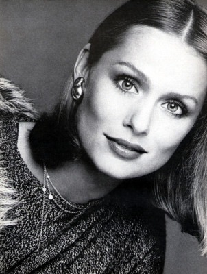 Lauren Hutton pic #195705