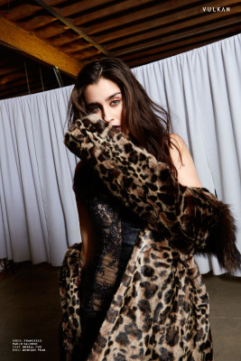 Lauren Jauregui for Vulkan Magazine by Jason Barbagelott (2017)