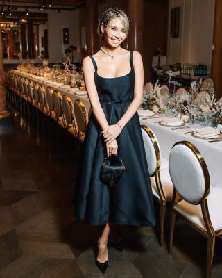 Новогодний ужин Dior 29/11/2021