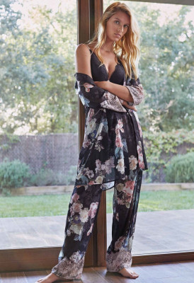 LEA DINA MOHR for Promise Collection 2020