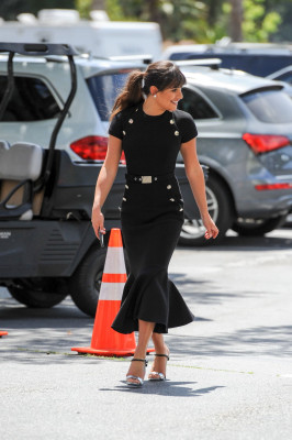 Lea Michele – Filming for EXTRA TV Show in Los Angeles 4/13/2017