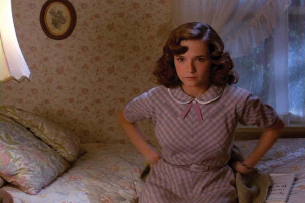 photo 7 in Lea Thompson gallery [id285762] 2010-08-16 00:00:00