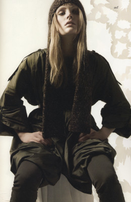photo 18 in Leah De Wavrin gallery [id126488] 2009-01-08 00:00:00