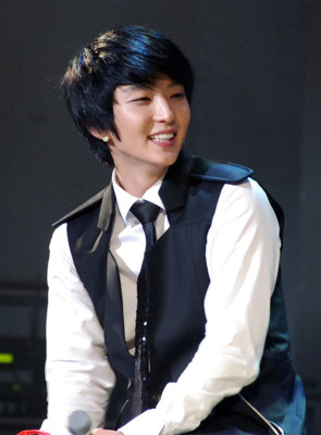 Lee Joon Ki pic #925798