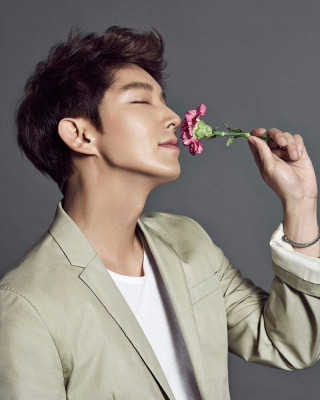 Lee Joon Ki pic #925795
