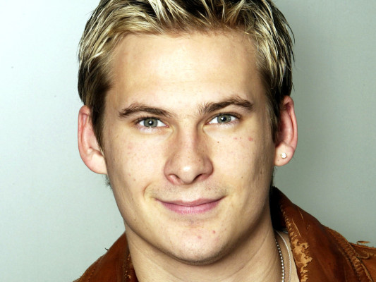 photo 8 in Lee Ryan gallery [id701029] 2014-02-21 00:00:00
