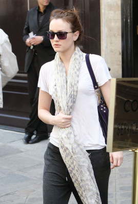 Leighton Meester pic #395952