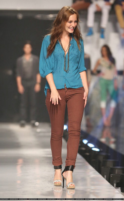 Leighton Meester pic #523091