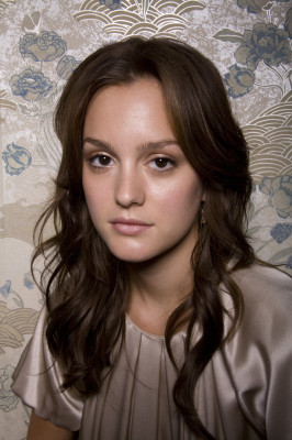 Leighton Meester by Rodelio Astudillo for TV Guide (2007)