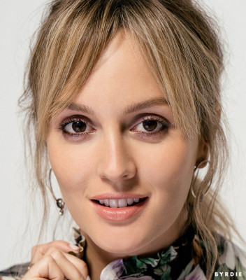 Leighton Meester - Byrdie UK 2017