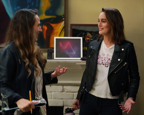 Leighton Meester - 'Single Parents' 2x03 Derek Sucks (2019)