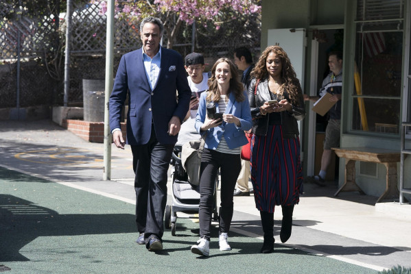 Leighton Meester - Single Parents 1x01 Pilot Stills (2018)