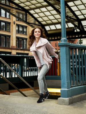 Leighton Meester pic #328775