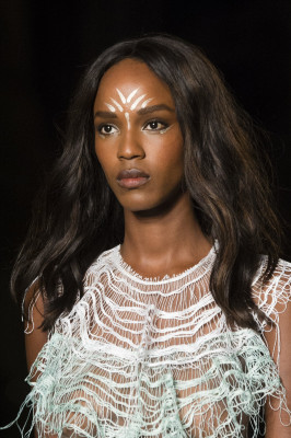 Leila Nda - GENNY SPRING 2018 
