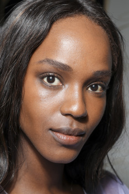 Leila Nda - GENNY SPRING 2018 