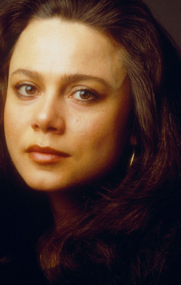 photo 16 in Lena Olin gallery [id210806] 2009-11-20 00:00:00