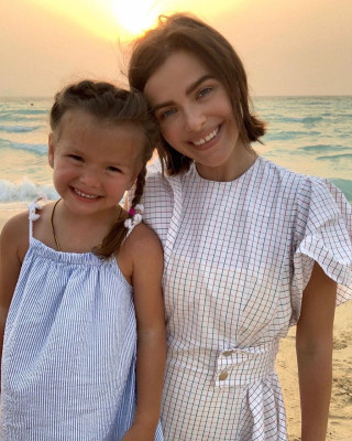 Елена Темникова - Maldives (2019)