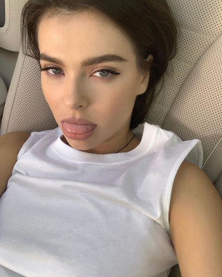 Лена Темникова