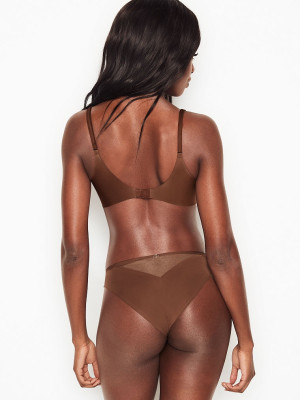 Leomie Anderson - VS