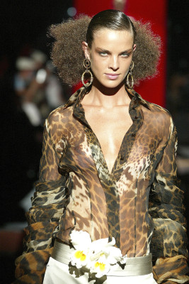 Leticia Birkheuer for Gianfrance Ferré Milan spring 2005
