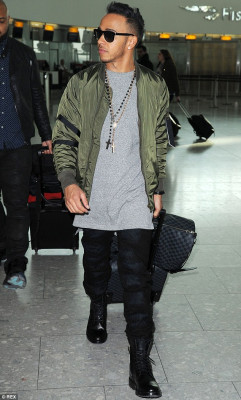 photo 22 in Lewis Hamilton  gallery [id791813] 2015-02-14 00:00:00