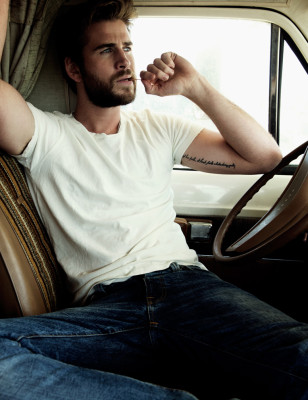 photo 6 in Liam Hemsworth gallery [id934965] 2017-01-23 00:00:00