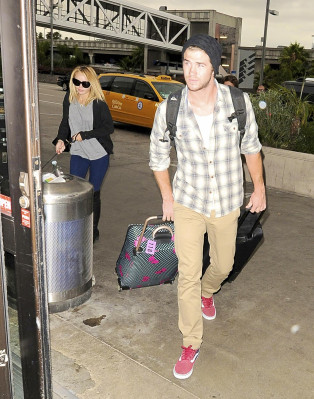 Liam Hemsworth pic #537237