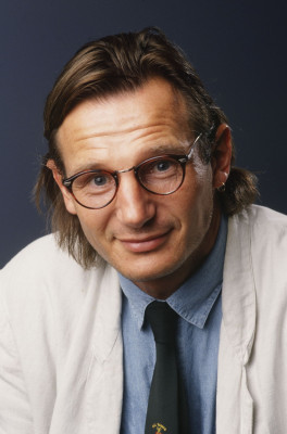 Liam Neeson pic #197174