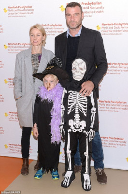 photo 17 in Liev Schreiber gallery [id767553] 2014-10-24 00:00:00