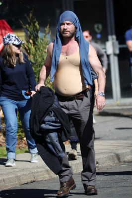 Liev Schreiber pic #1066173