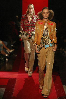 Liisa Winkler for Gianfrance Ferré (Milan) spring 2005