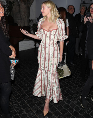 Lili Reinhart pic #1132712