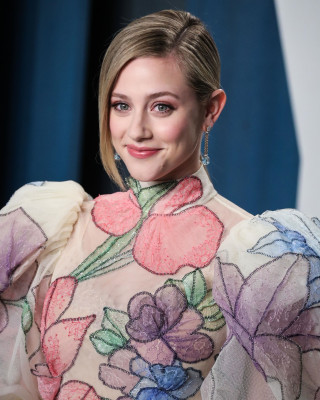 Lili Reinhart - Vanity Fair Oscar Party, Los Angeles // February 9, 2020
